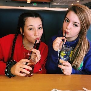 Meet your Posher, Carly